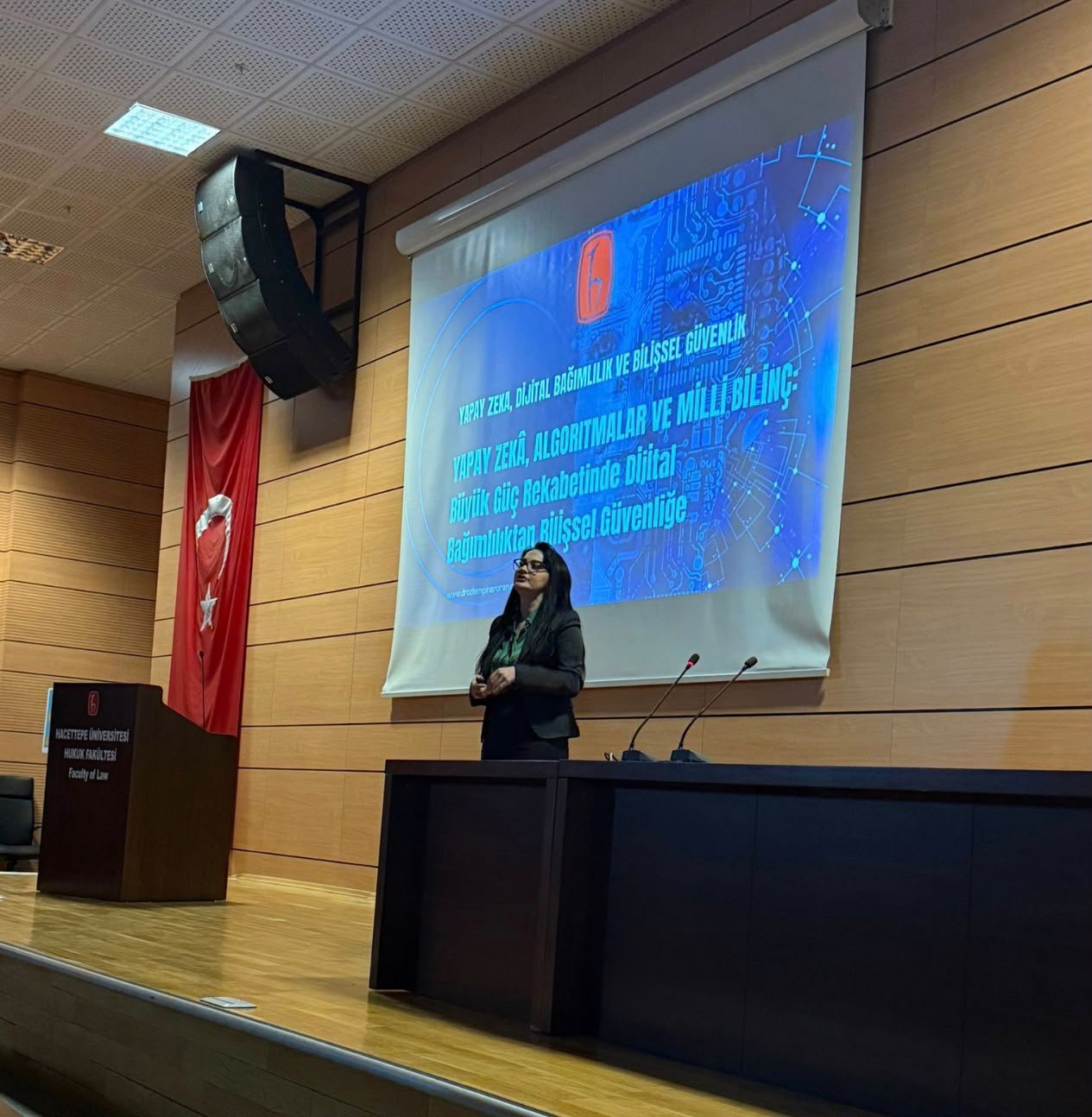 Katılımcılar ve Salon